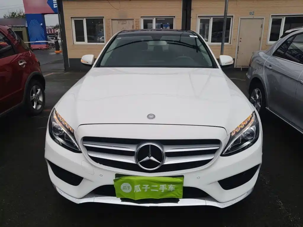 Mercedes-Benz C-Class — миниатюра 3