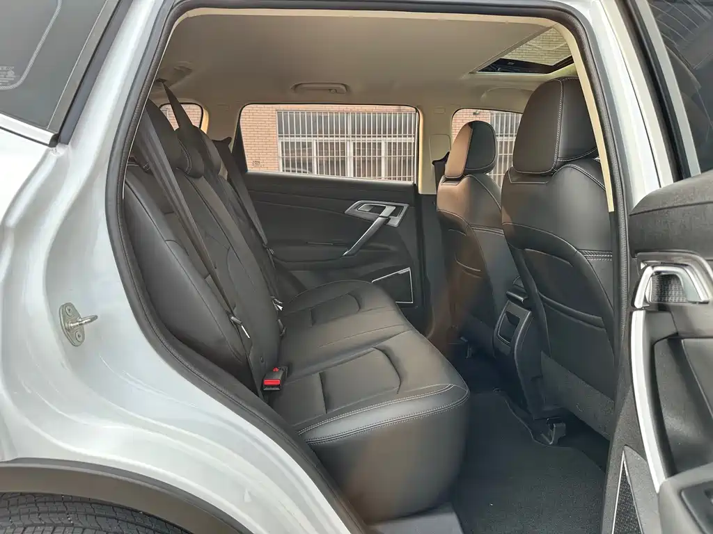 Geely Boyue Million Model 1.8TD DCT 2WD Comfort Type, фото 14