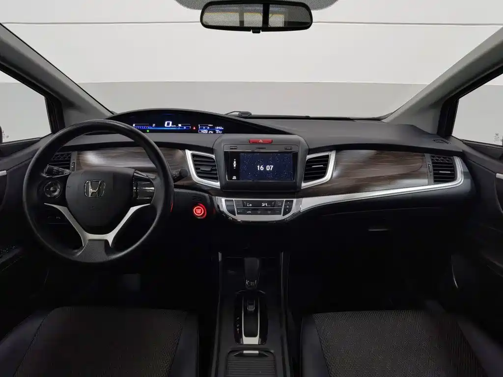 Honda Jade — миниатюра 5