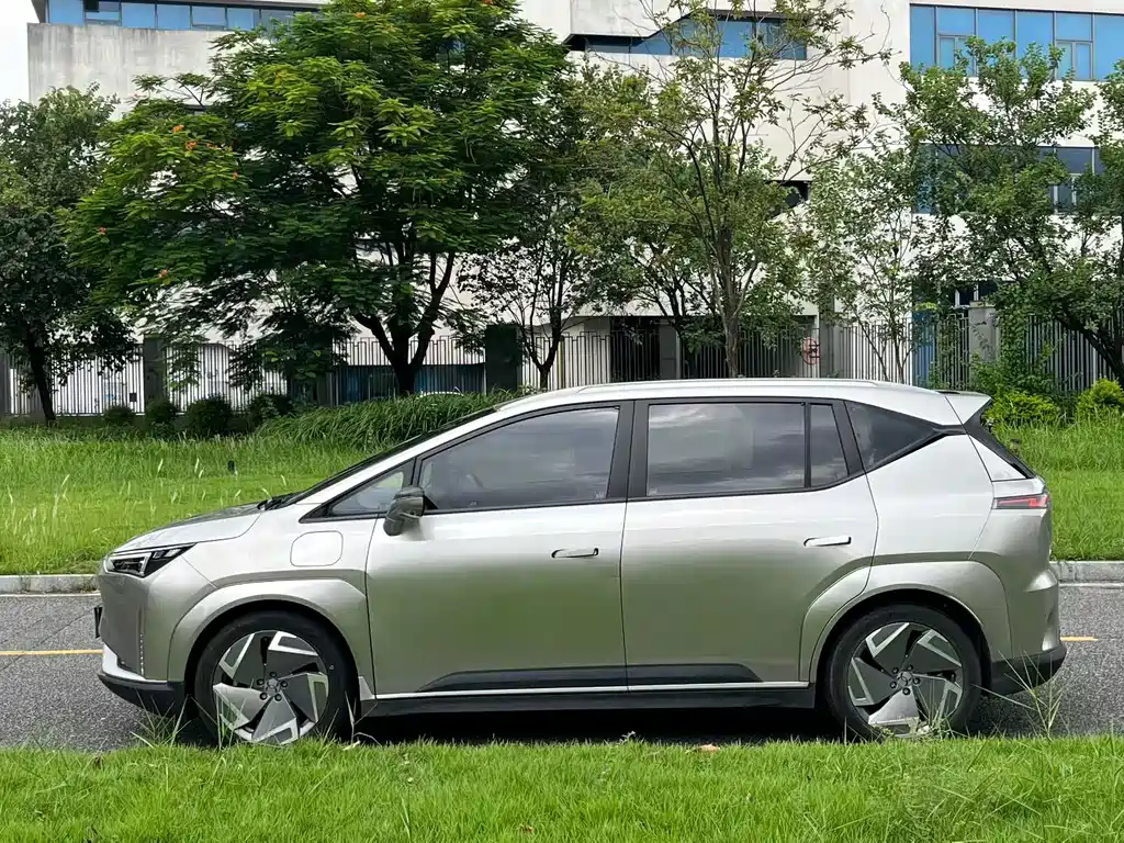 Hycan Z03 — миниатюра 3