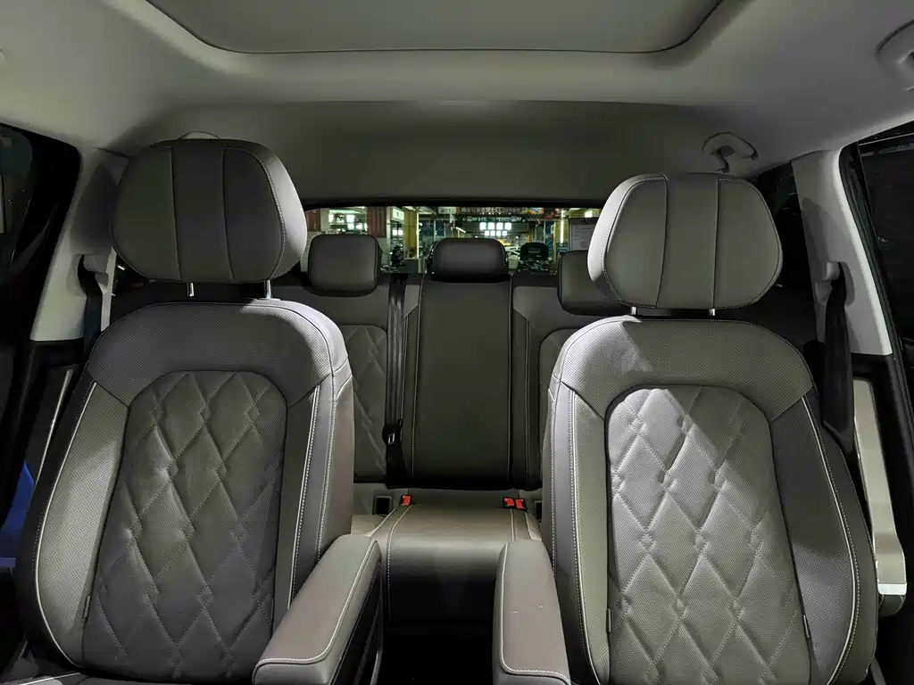 Volkswagen Viloran — миниатюра 15