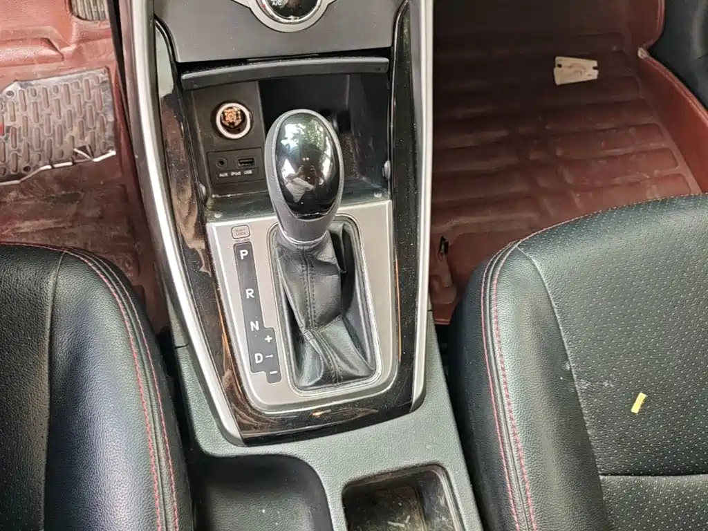 Hyundai Elantra Langdong — миниатюра 14