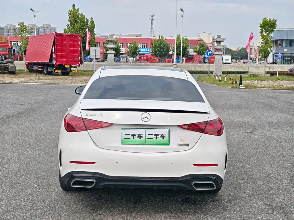 Mercedes-Benz C-Class — миниатюра 5