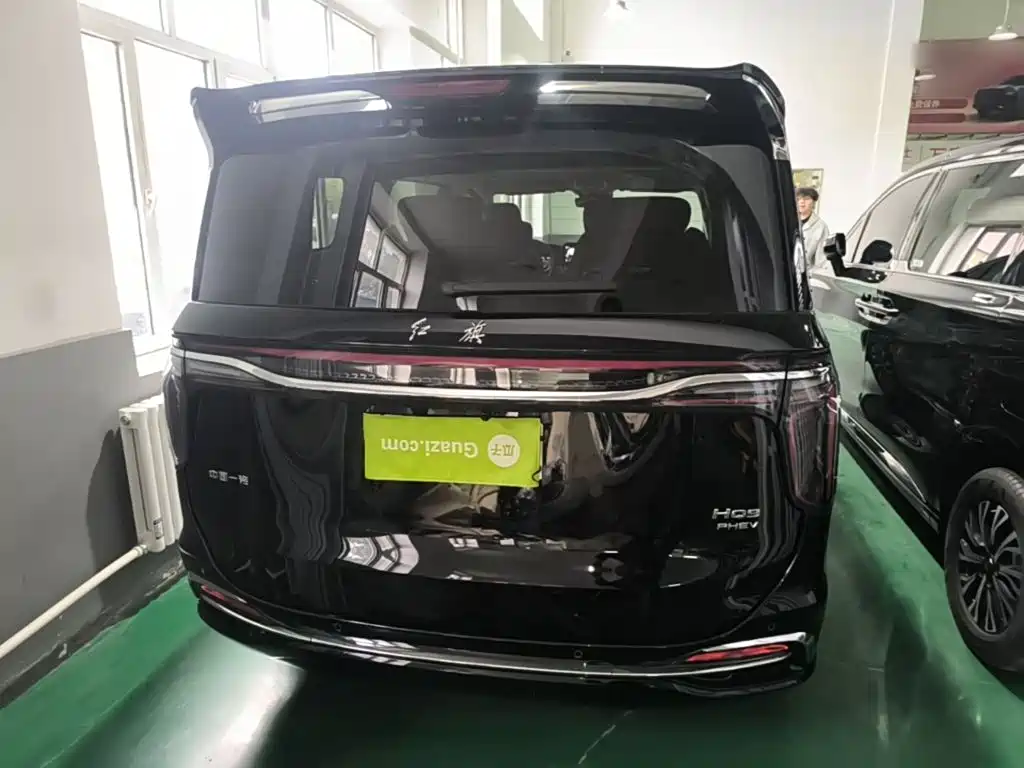 Hongqi Hongqi HQ9 PHEV — миниатюра 6