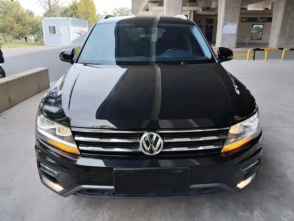 Volkswagen Tiguan L — миниатюра 3