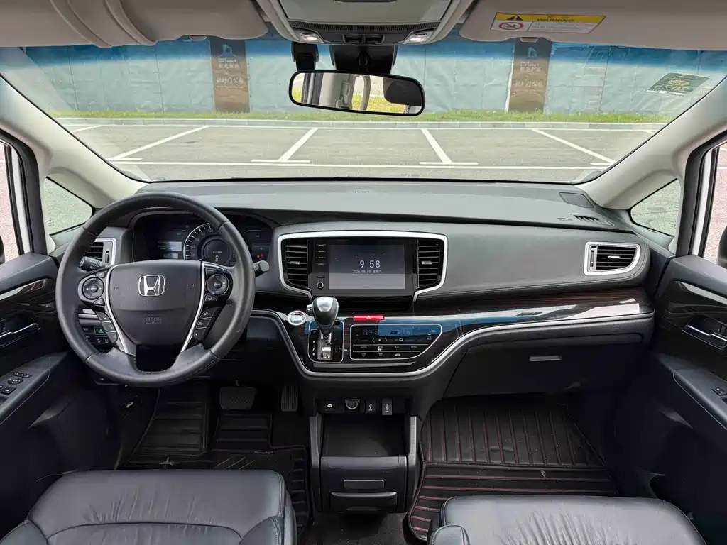 Honda Odyssey — миниатюра 9