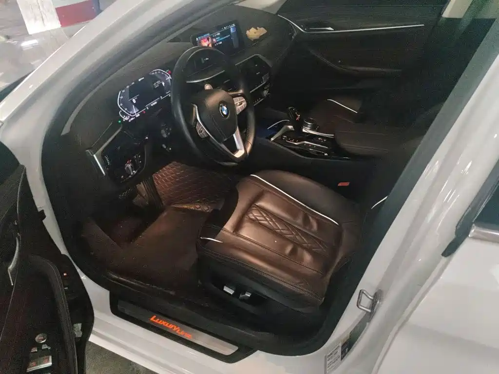 BMW 5 Series New Energy — миниатюра 16
