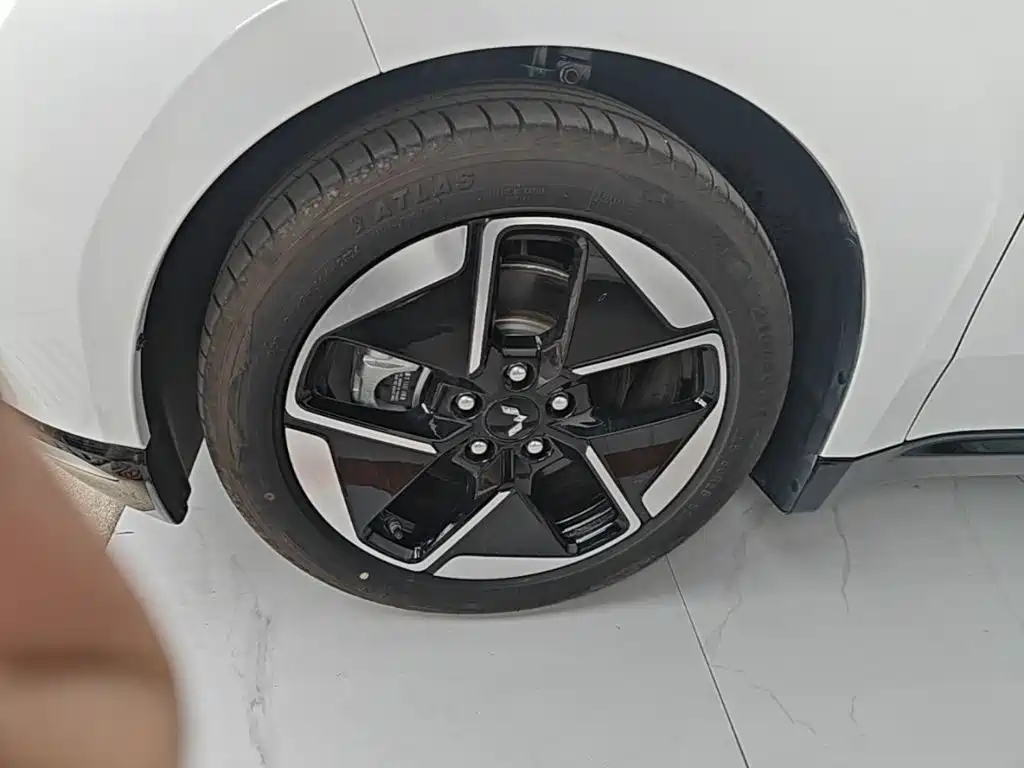 Wuling Xingguang — миниатюра 23