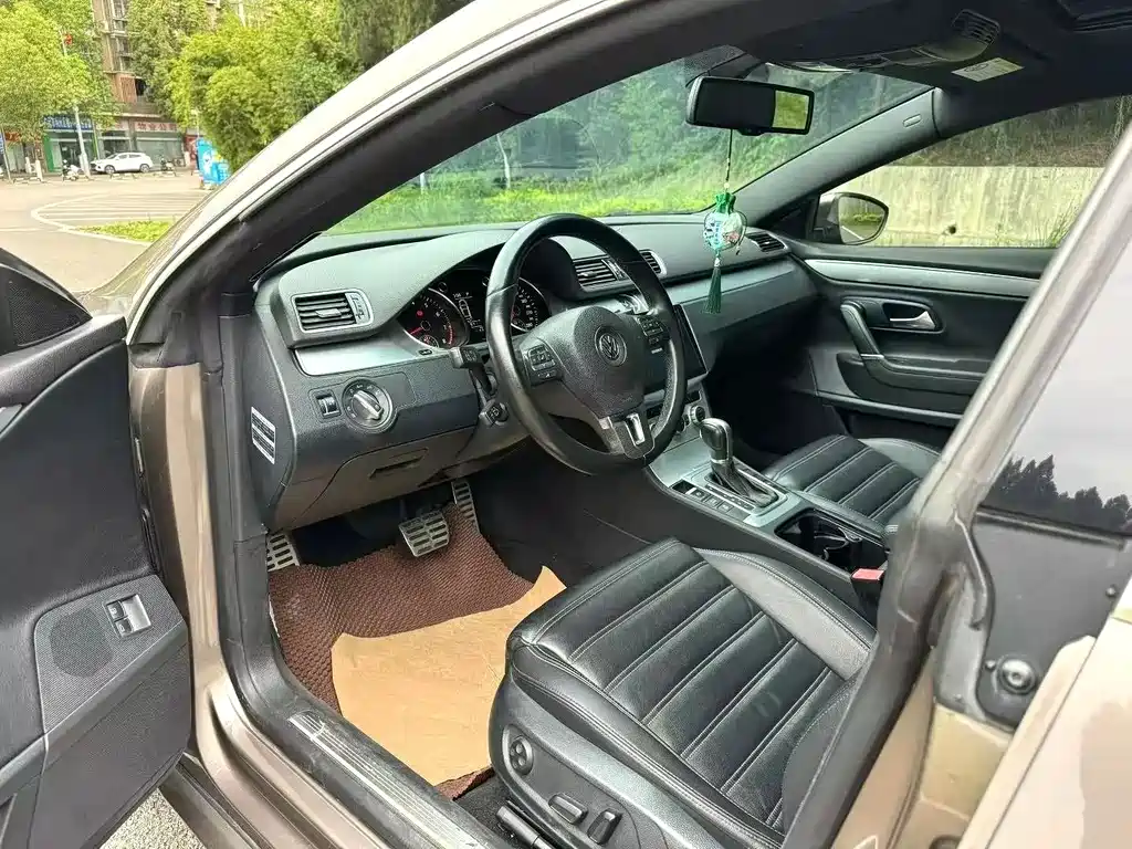Volkswagen CC — миниатюра 4