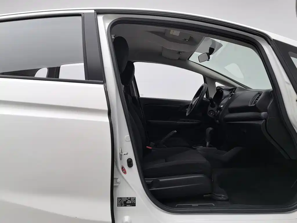 Honda Fit — миниатюра 23