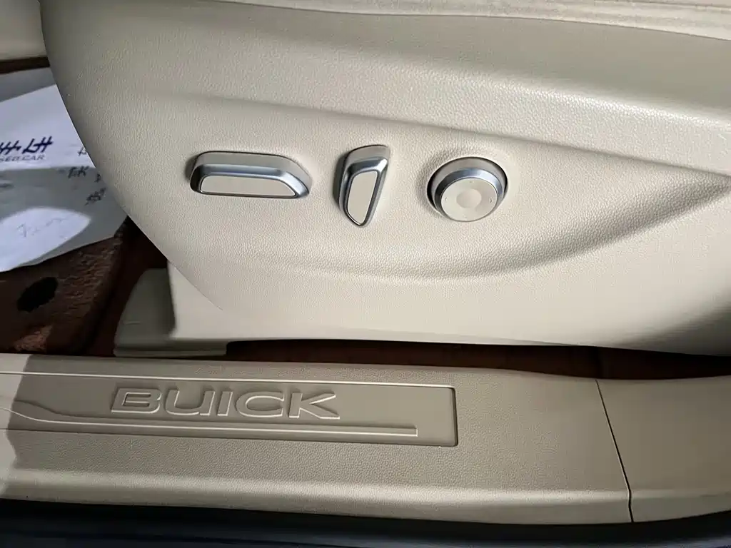 Buick GL8 — миниатюра 22