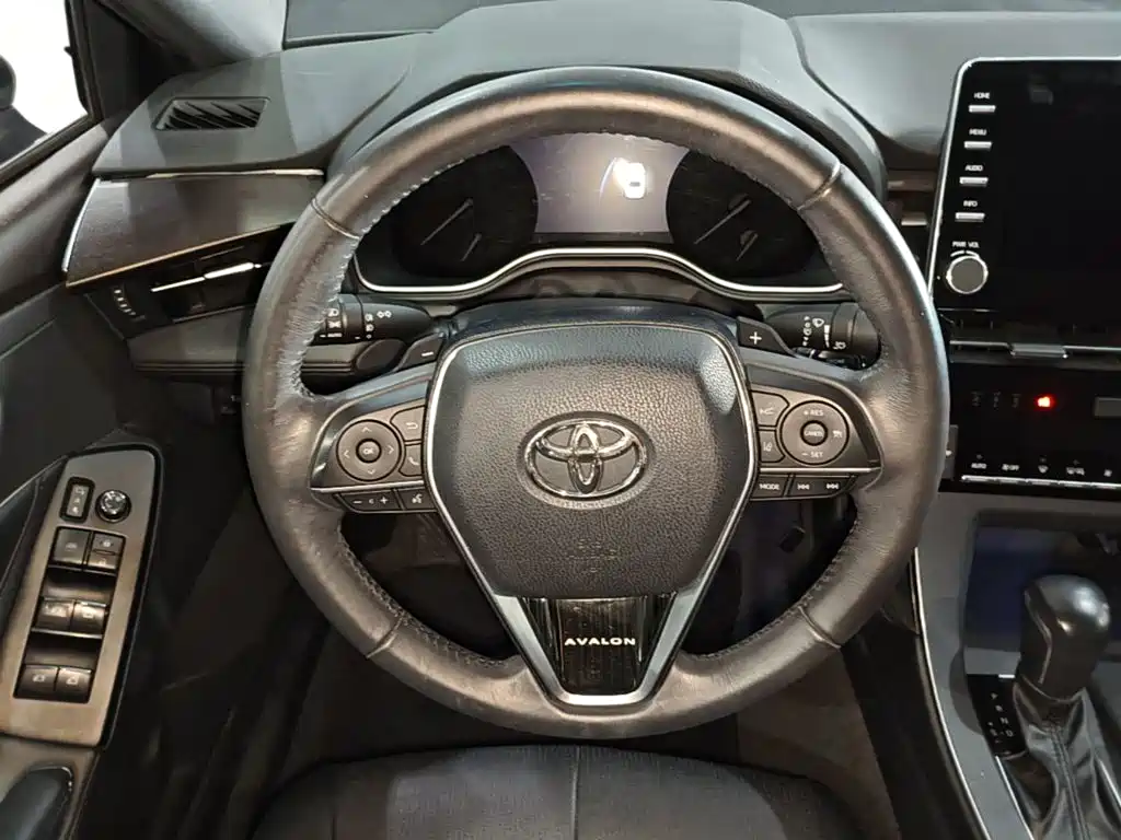 Toyota Avalon — миниатюра 11