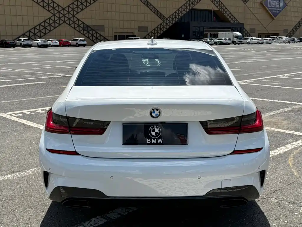 BMW 3 Series 3 2022 320Li M Sport