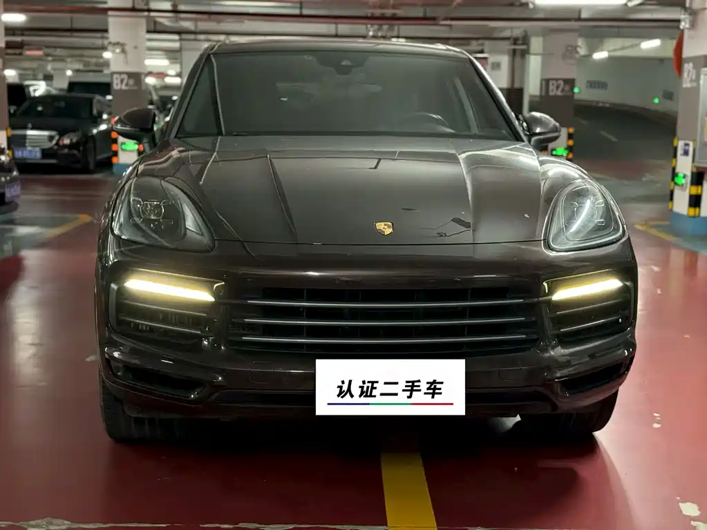 Porsche Cayenne — миниатюра 2