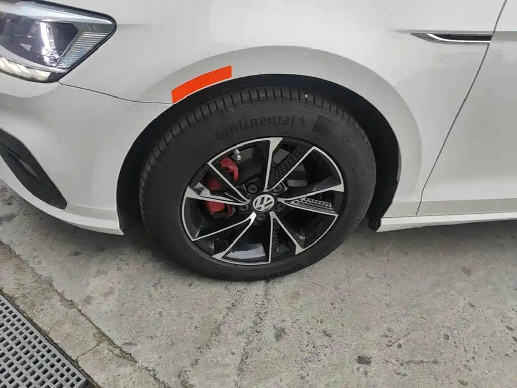 Volkswagen Lamando — миниатюра 23