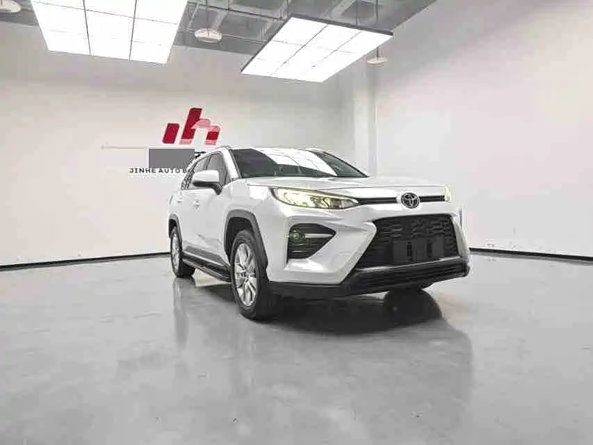 Toyota Wildlander — миниатюра 3