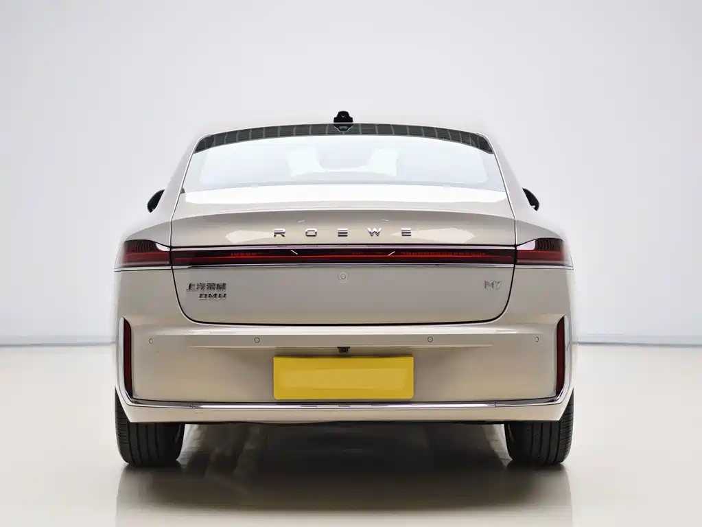 Roewe M7 DMH — миниатюра 5