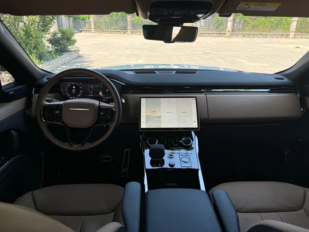 Land Rover Range Rover Sport 2023 400PS Dynamic SE