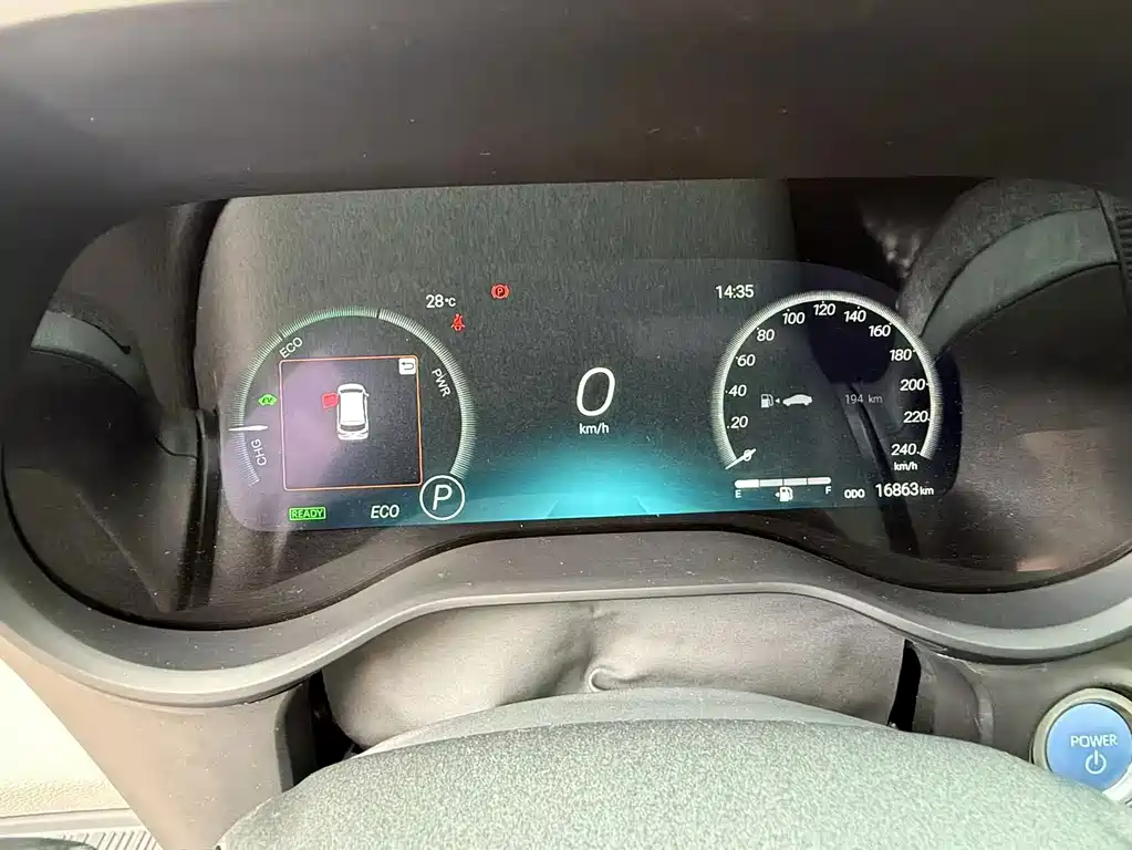 Toyota Sienna — миниатюра 10