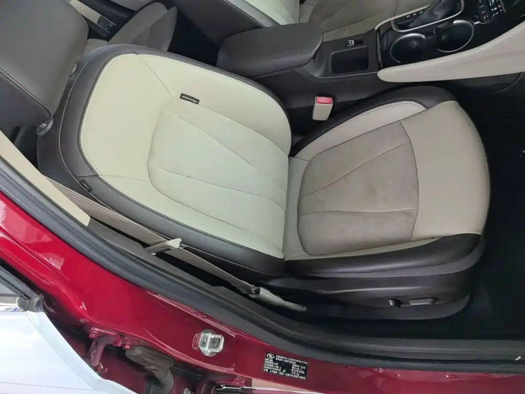Buick Verano — миниатюра 25