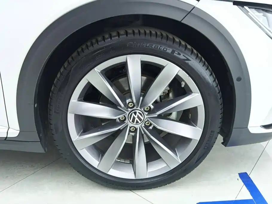 Volkswagen CC — миниатюра 6