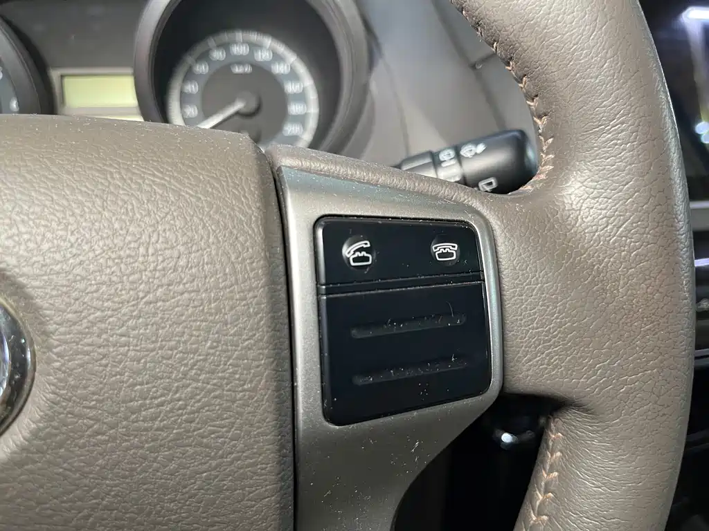 Toyota Prado — миниатюра 17