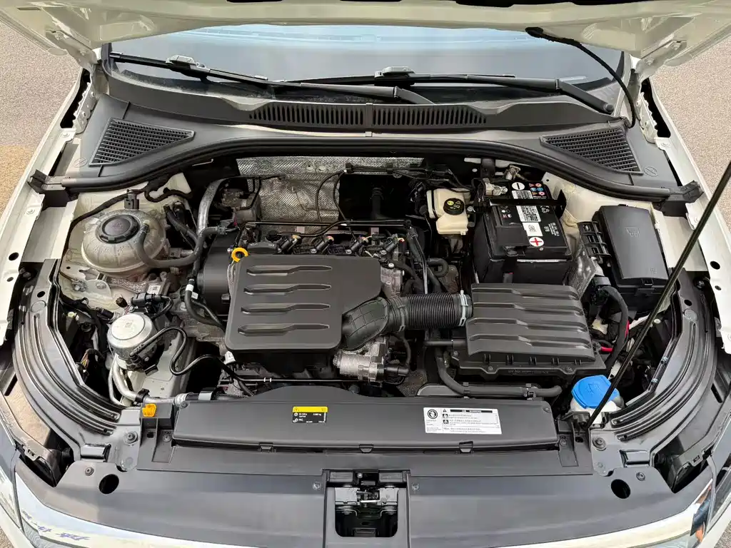 Volkswagen Lavida — миниатюра 9