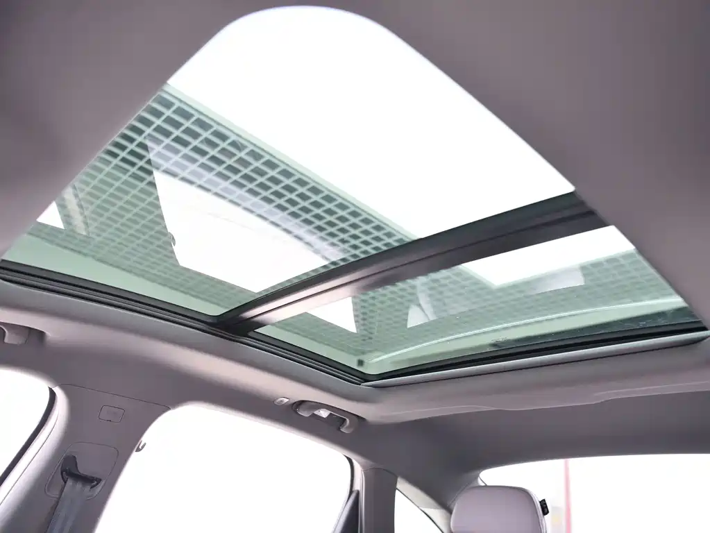 Roewe M7 DMH — миниатюра 19