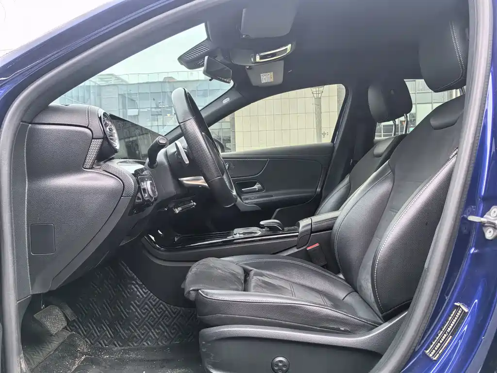 Mercedes-Benz A-Class — миниатюра 9