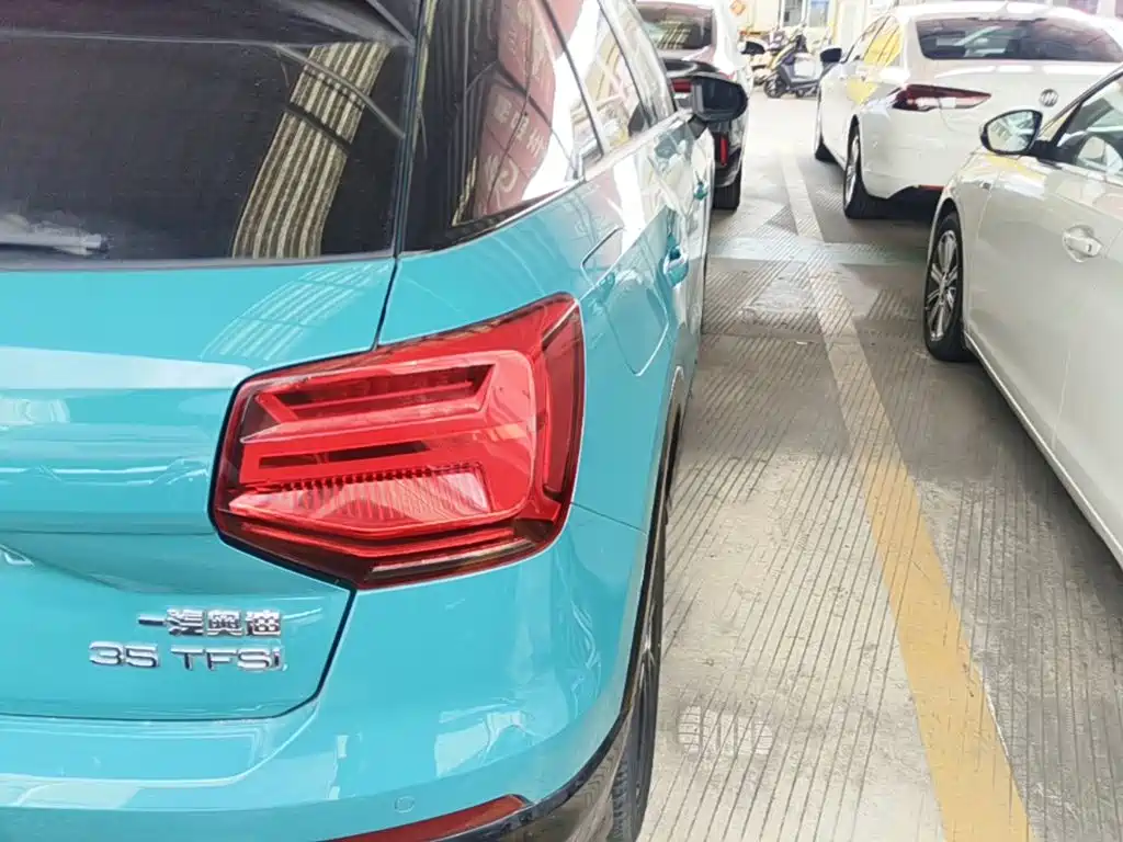 Audi Q2L — миниатюра 8