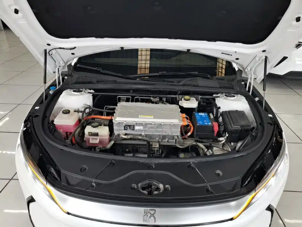 BYD Han — миниатюра 20