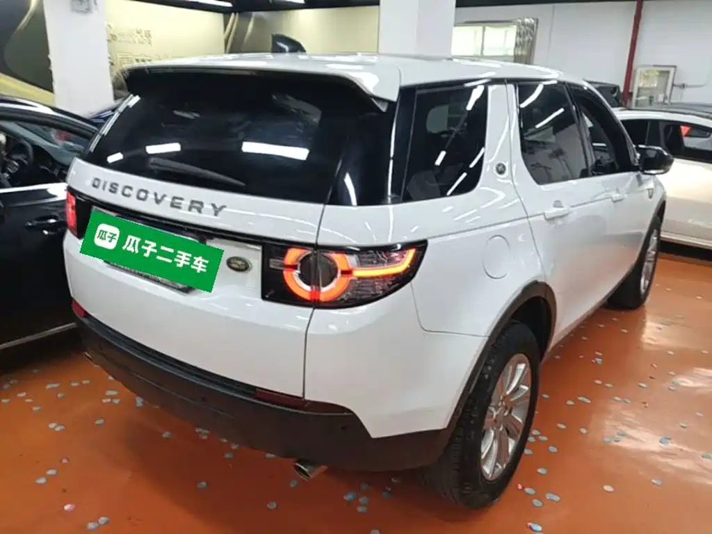 Land Rover Discovery Sport — миниатюра 7