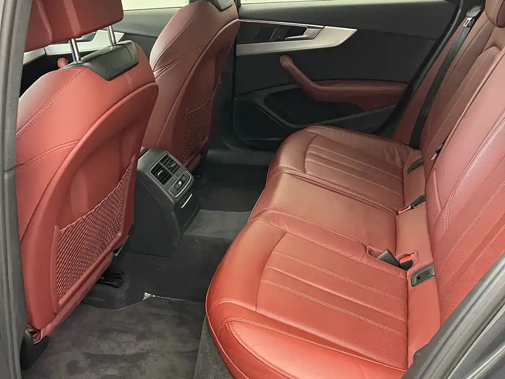 Audi A4L — миниатюра 22