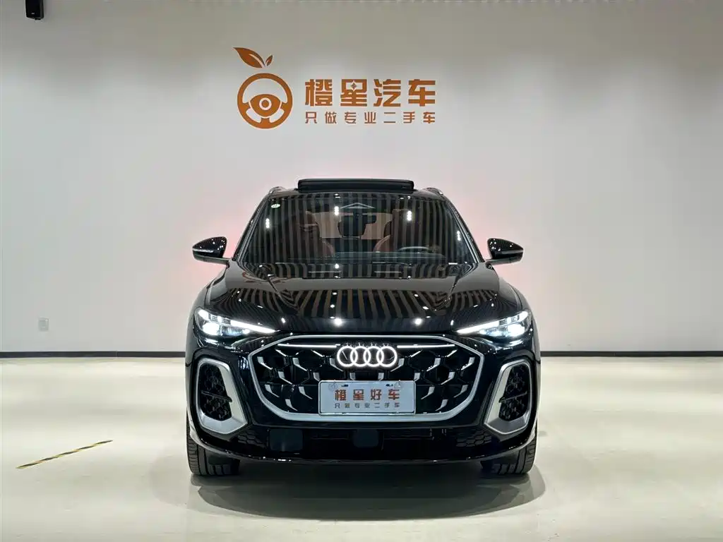 Audi Q5L — миниатюра 2