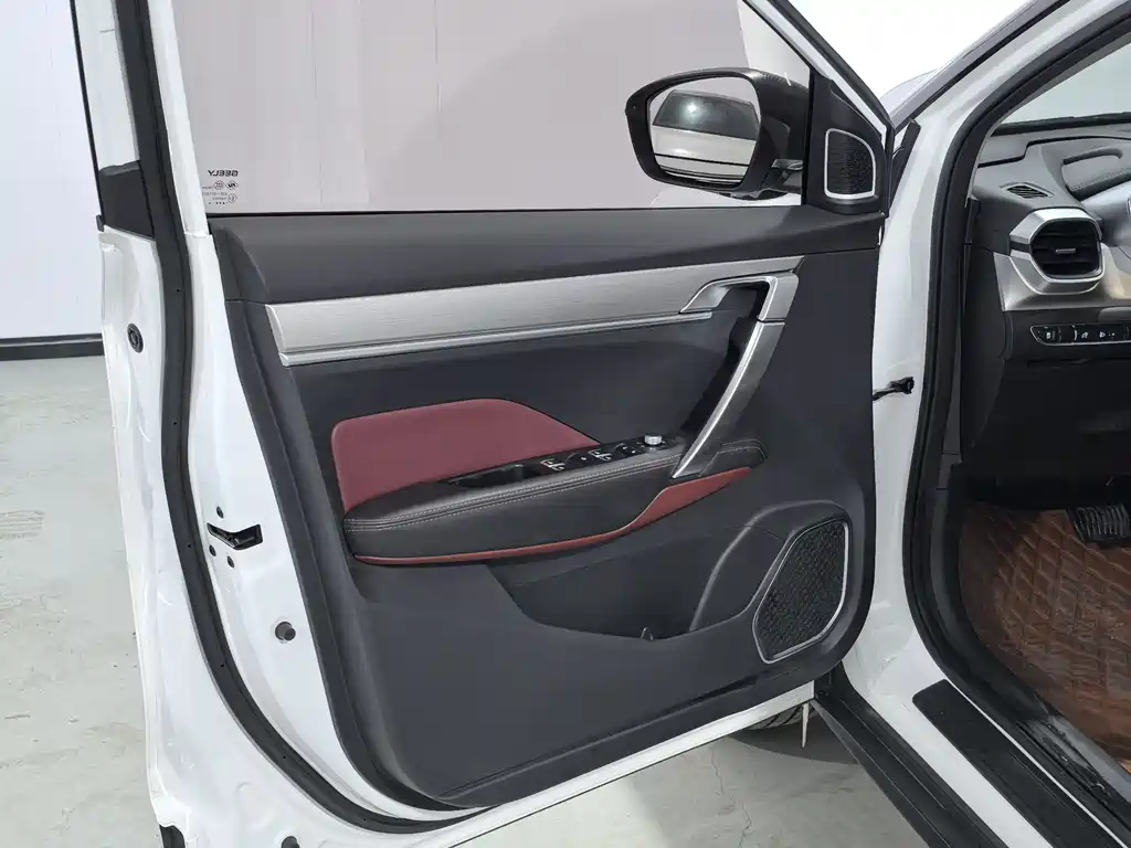 GEELY AUTOMOBILE BINYUE