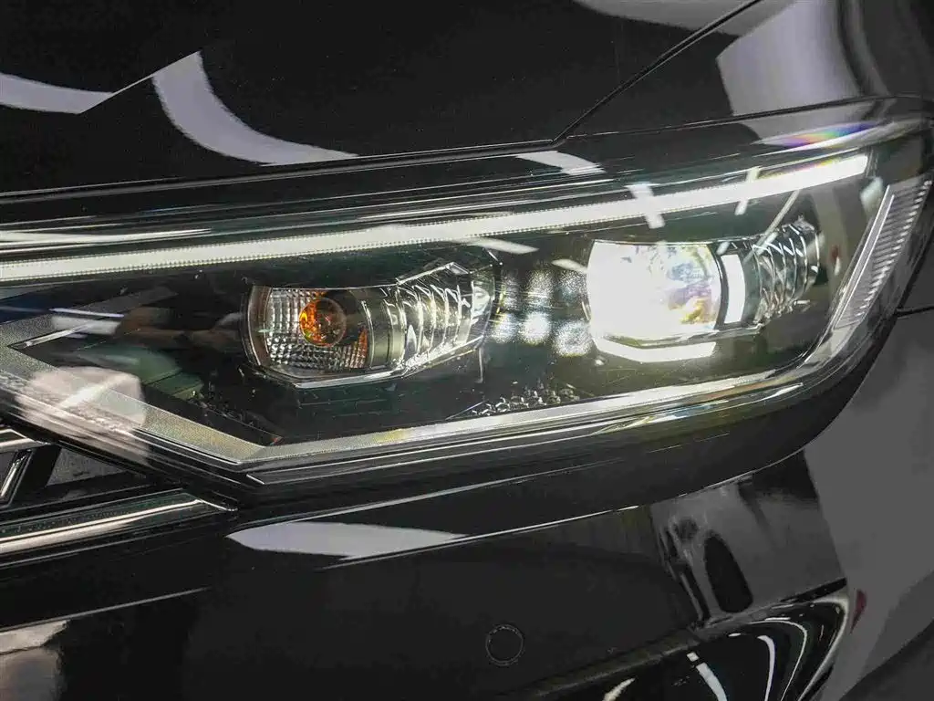 Volkswagen Magotan — миниатюра 13