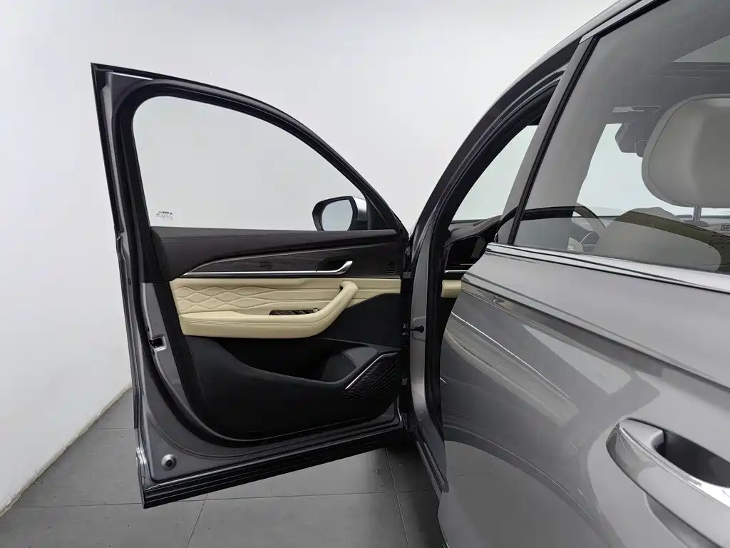 Geely Xingyue L — миниатюра 8
