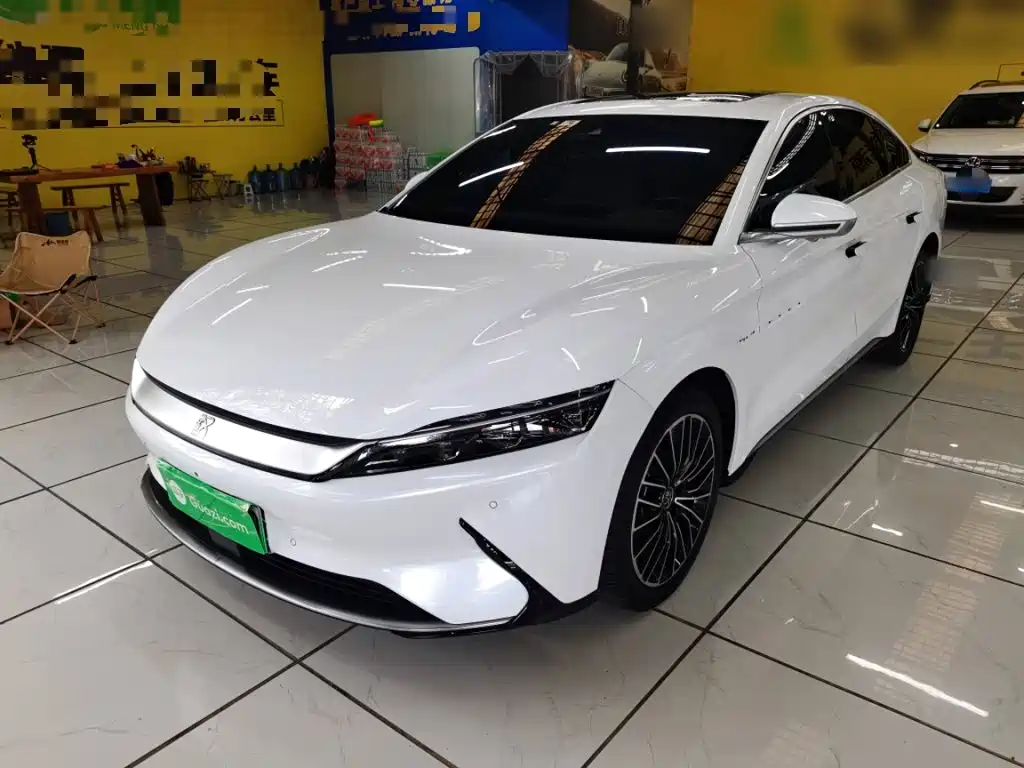 BYD Han — миниатюра 2