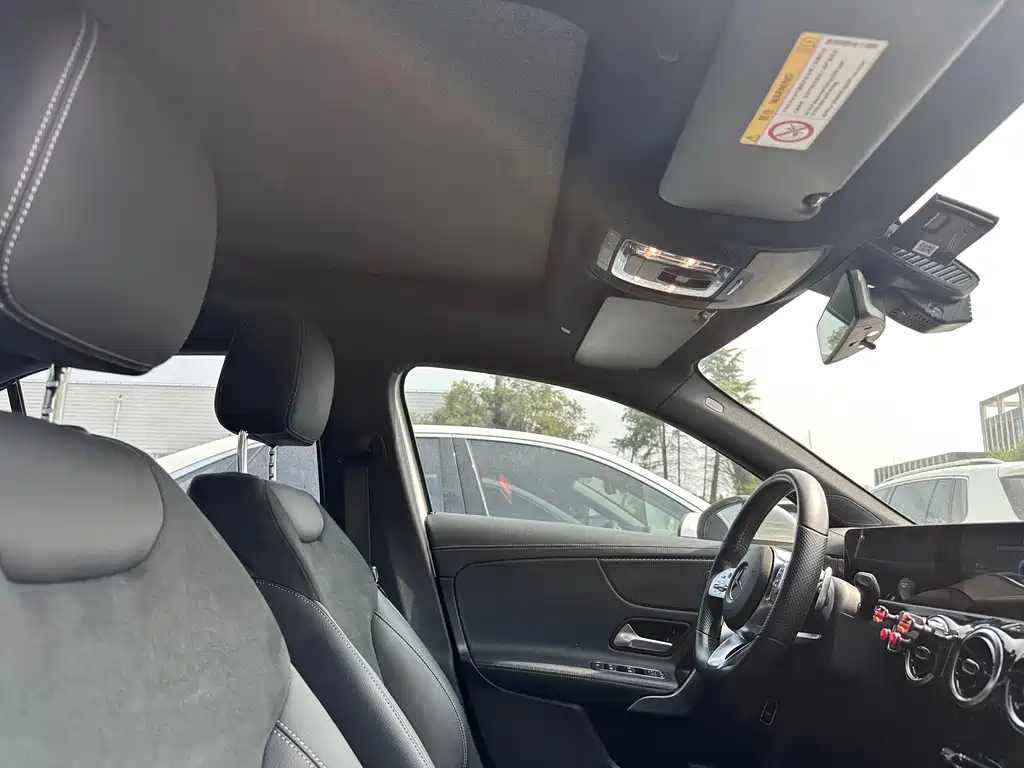 Mercedes-Benz A-Class — миниатюра 13