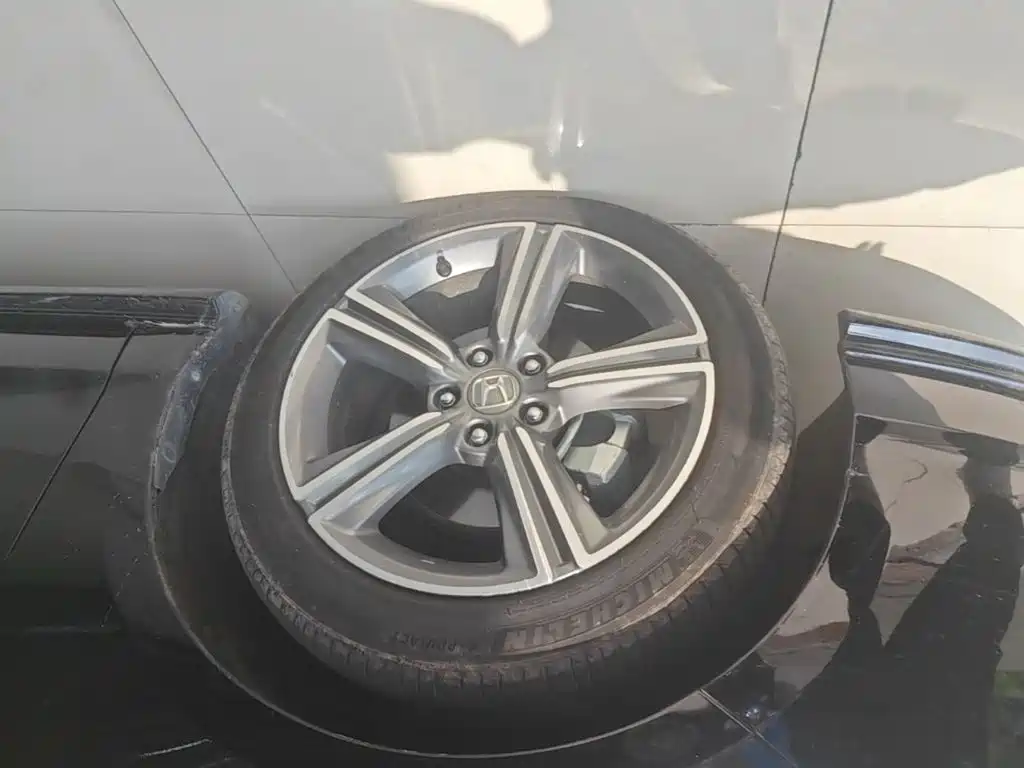 Honda Accord — миниатюра 23