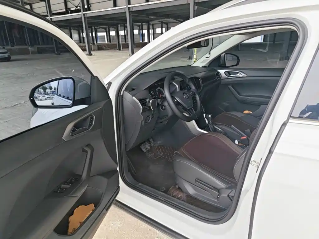 Volkswagen T-Cross — миниатюра 16