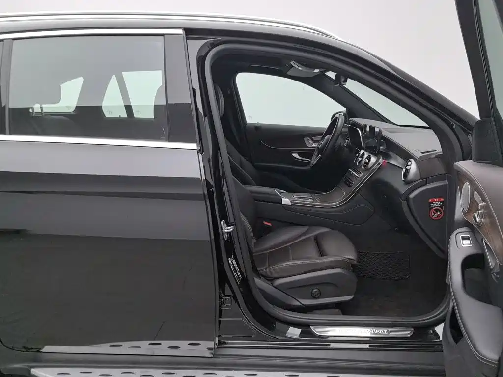 Mercedes-Benz GLC — миниатюра 23
