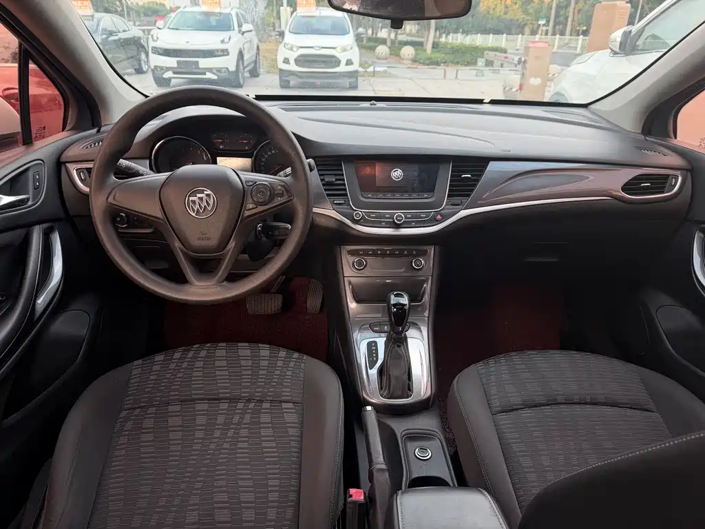 Buick Verano — миниатюра 3