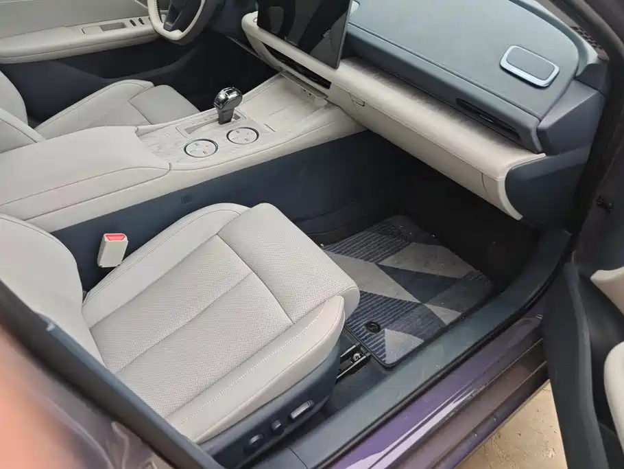 Nissan Altima 2026 2.0T Flagship