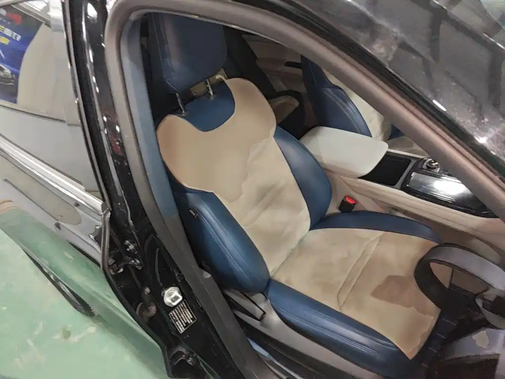 Ford Equator Sport — миниатюра 25