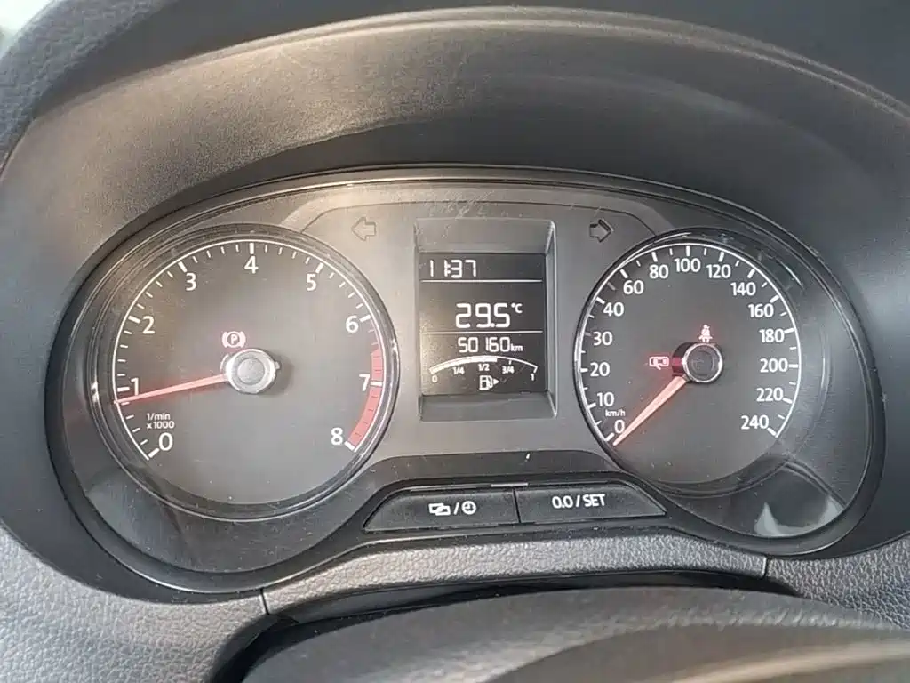 Volkswagen Polo — миниатюра 12