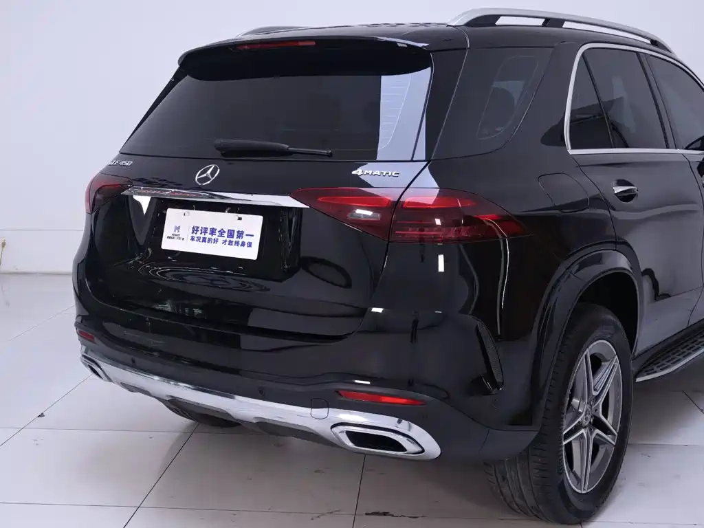 Mercedes-Benz GLE (Import) — миниатюра 8