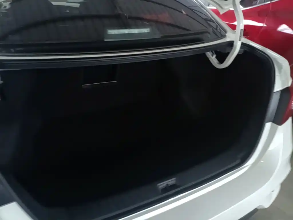 Nissan Sylphy — миниатюра 19