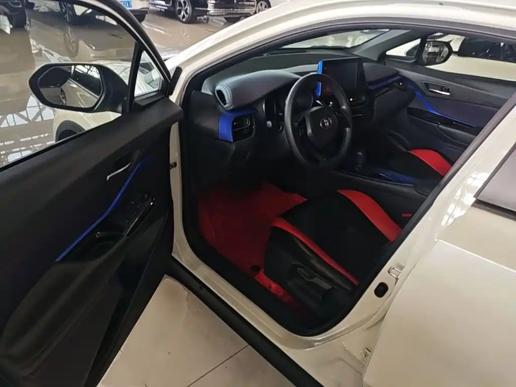 Toyota IZOA — миниатюра 16
