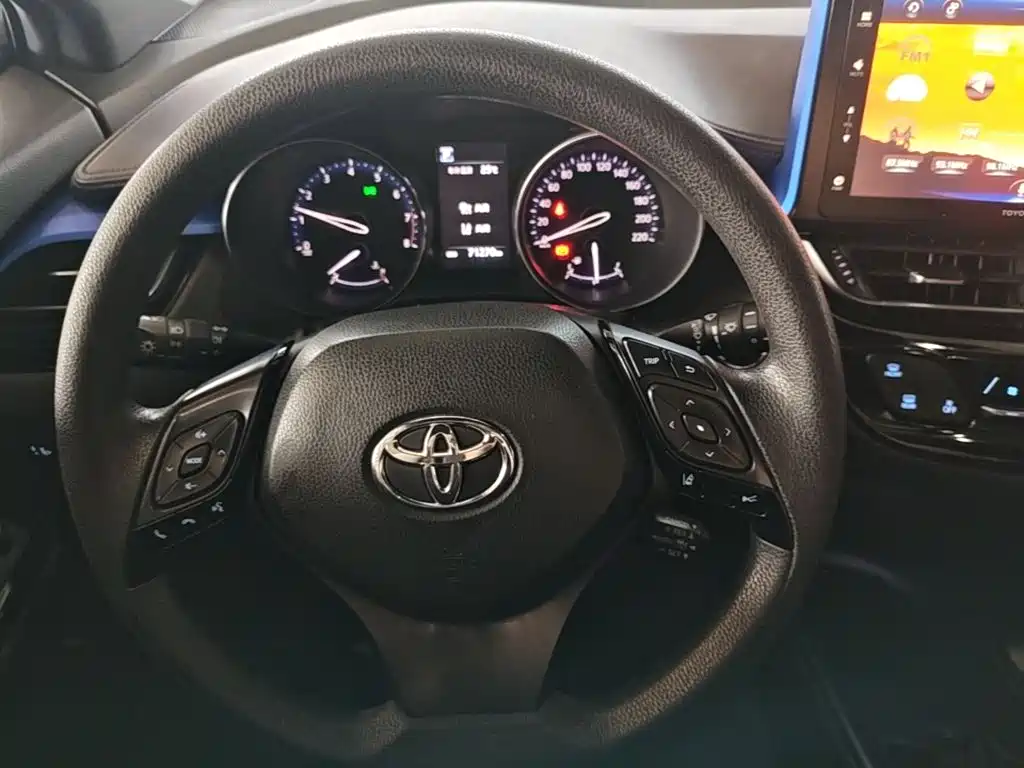 Toyota IZOA — миниатюра 11